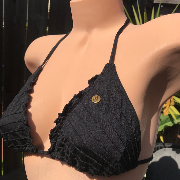 Volcom Bikini - Picture 3 of 6